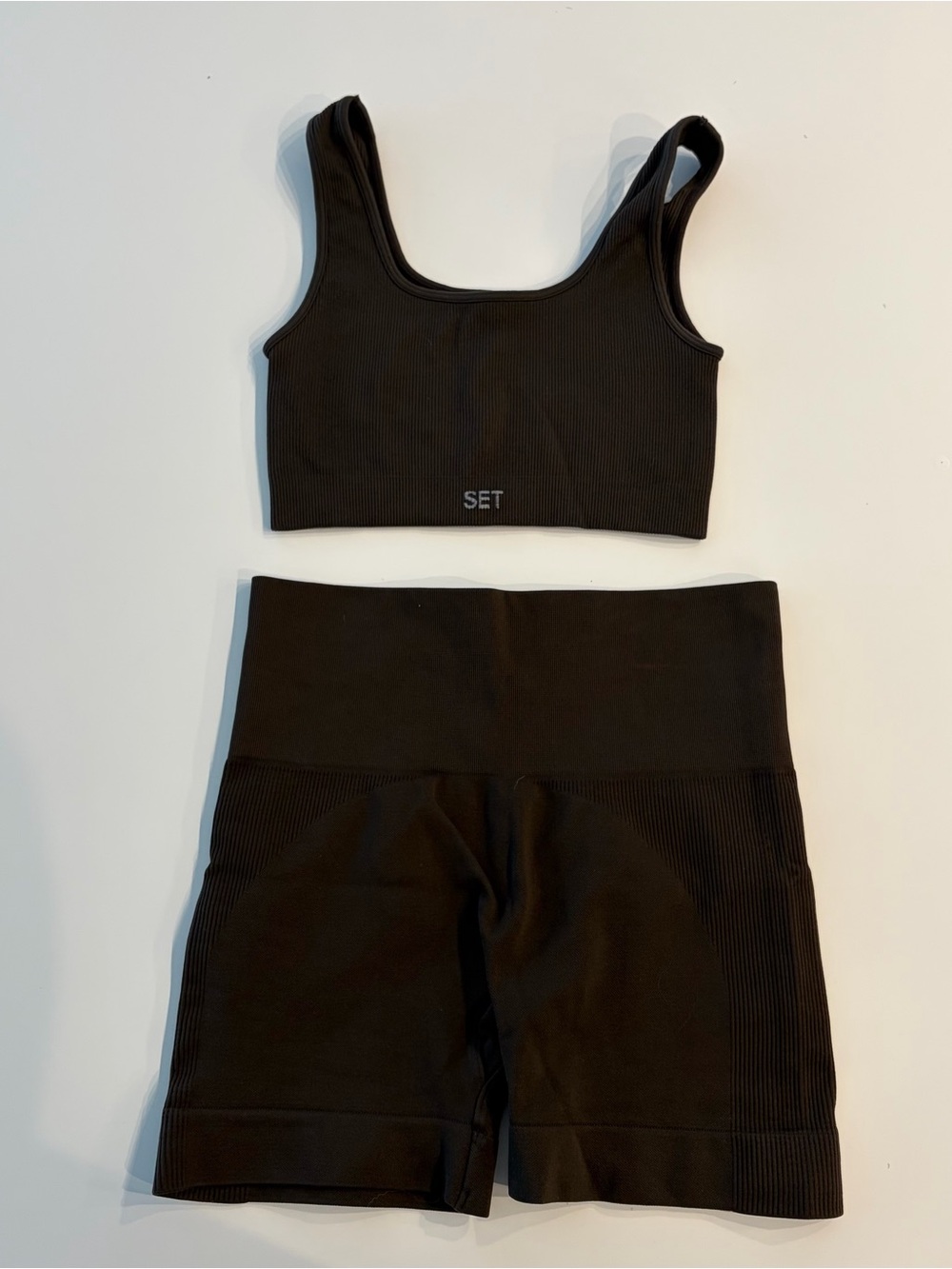 SET ACTIVE Brown Biker Shorts + Sports bra set